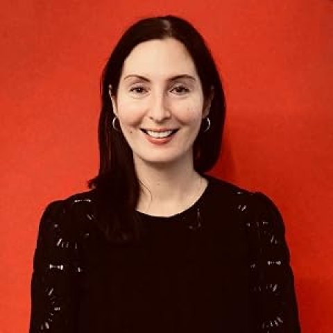 Caroline Hagood headshot